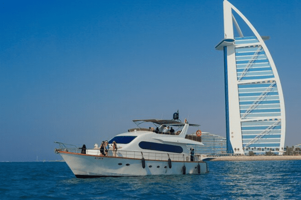 Dubai City Tour + Cruise Dinner - Image 3