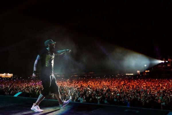 Eminem at Yasalam After-Race Concerts - Image 3